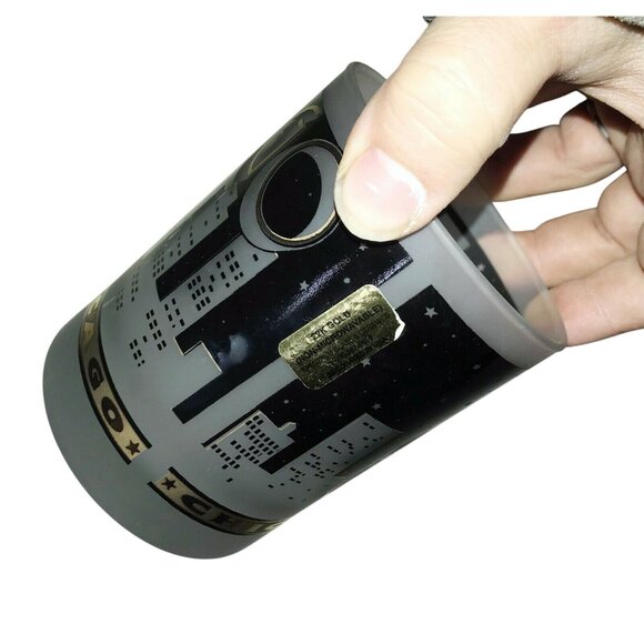 CHICAGO Tumblers SOUVENIR Gold and Black w Frosted Glass - Picture 8 of 9